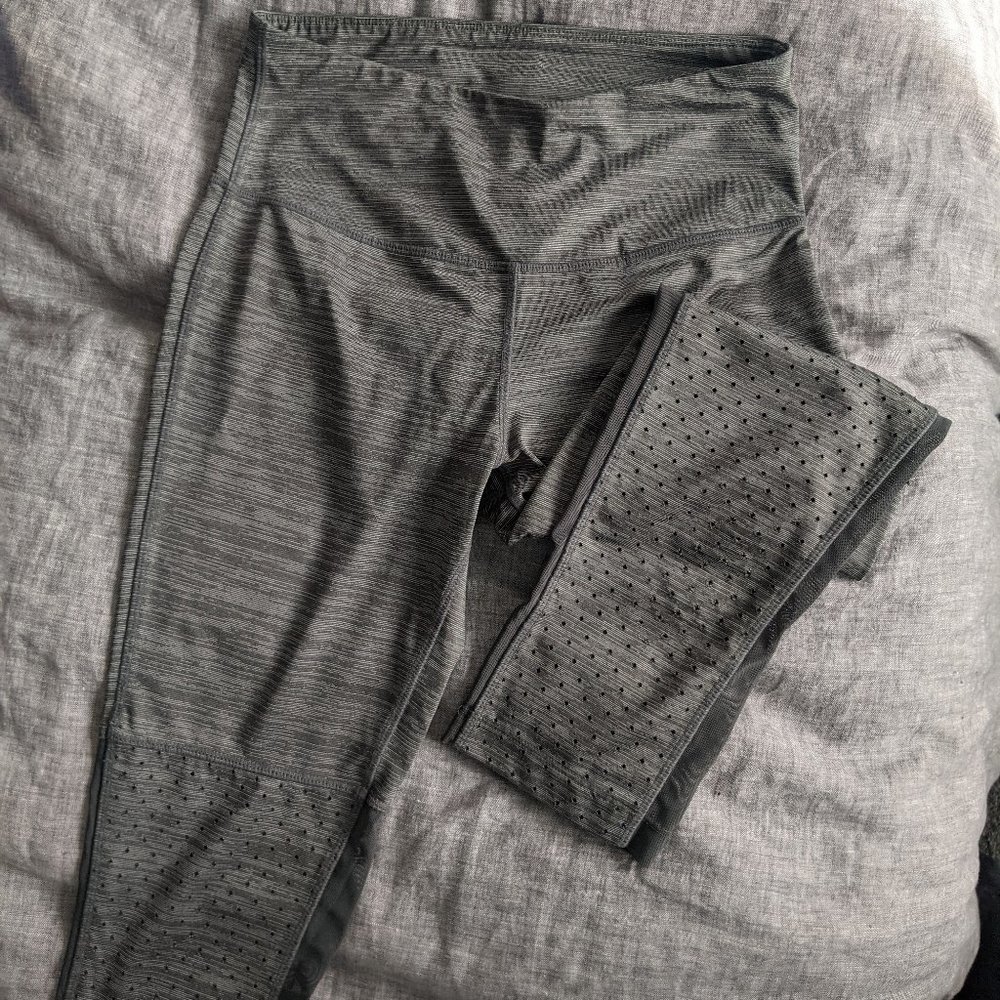 LAST CHANCE: Mondetta capri leggings 🌟 BOGO